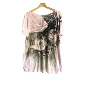 Lane Bryant Pink Floral V-Neck T-Shirt Size 18/20